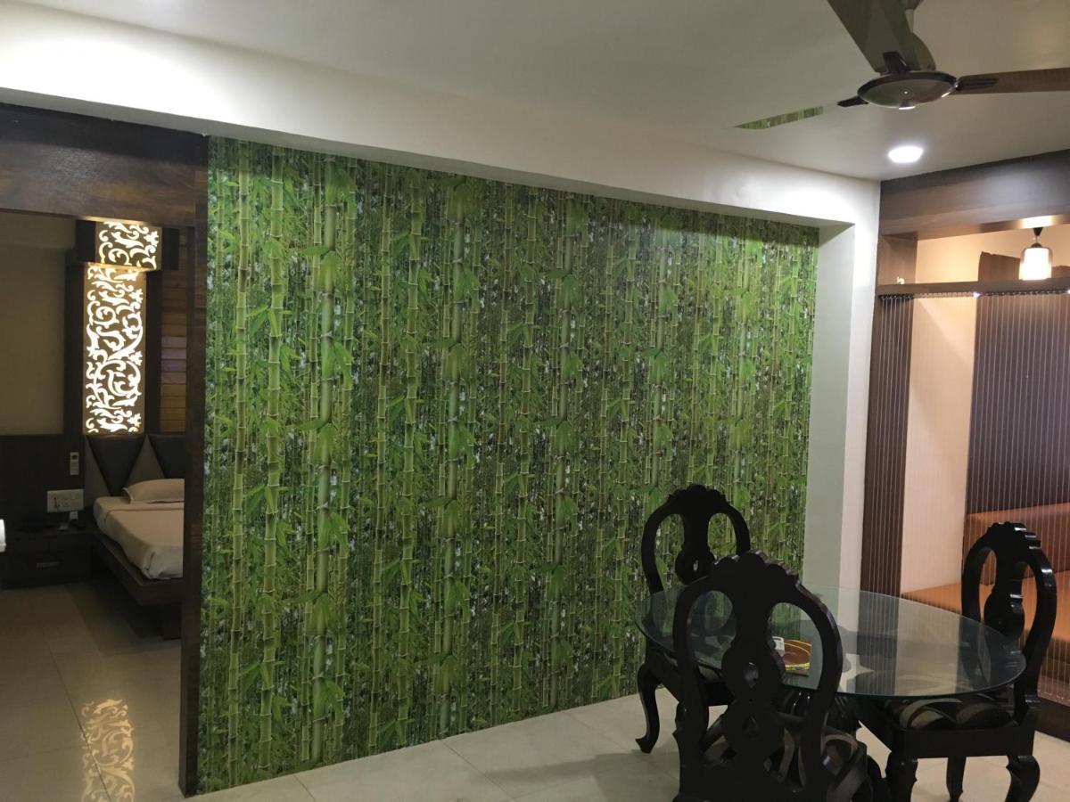 Hotel Grand Arjun Raipur  Bagian luar foto