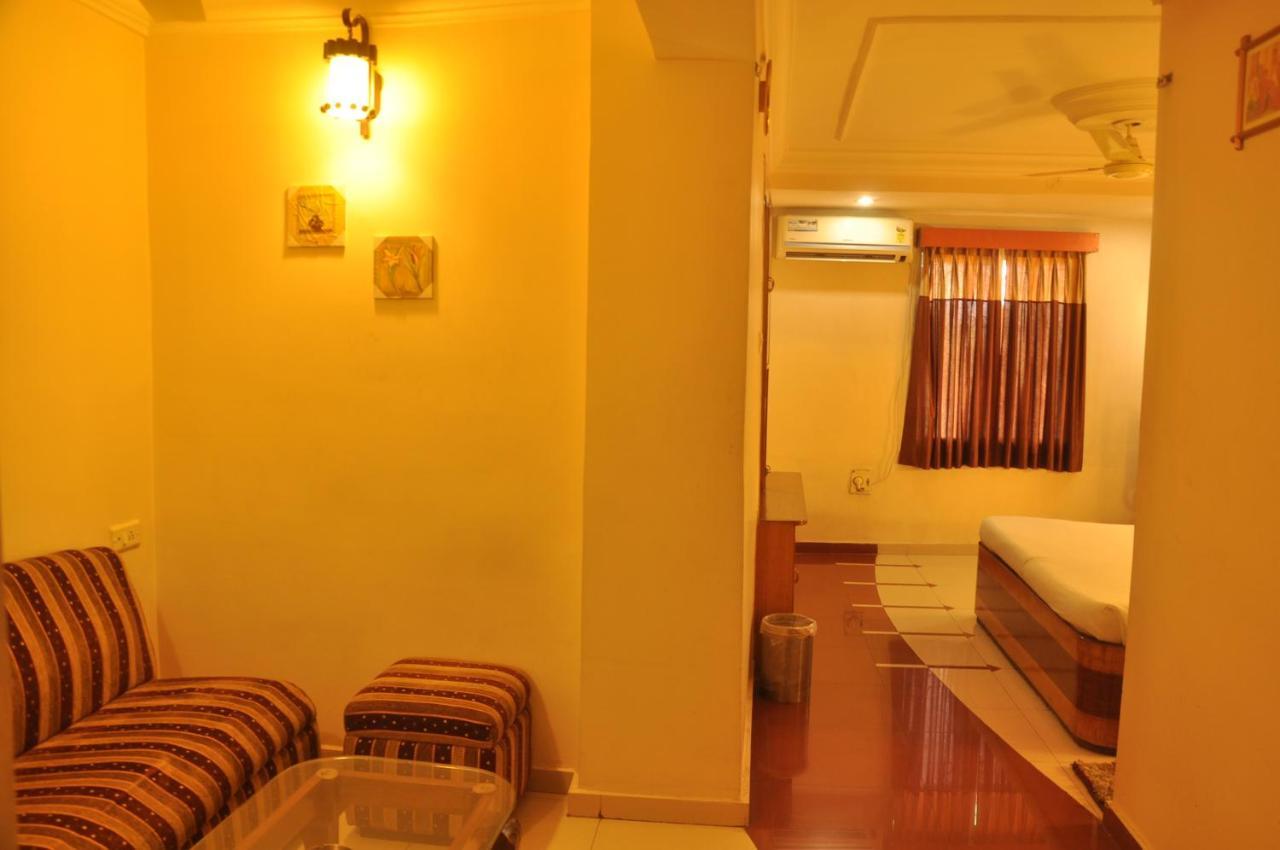 Hotel Grand Arjun Raipur  Bagian luar foto