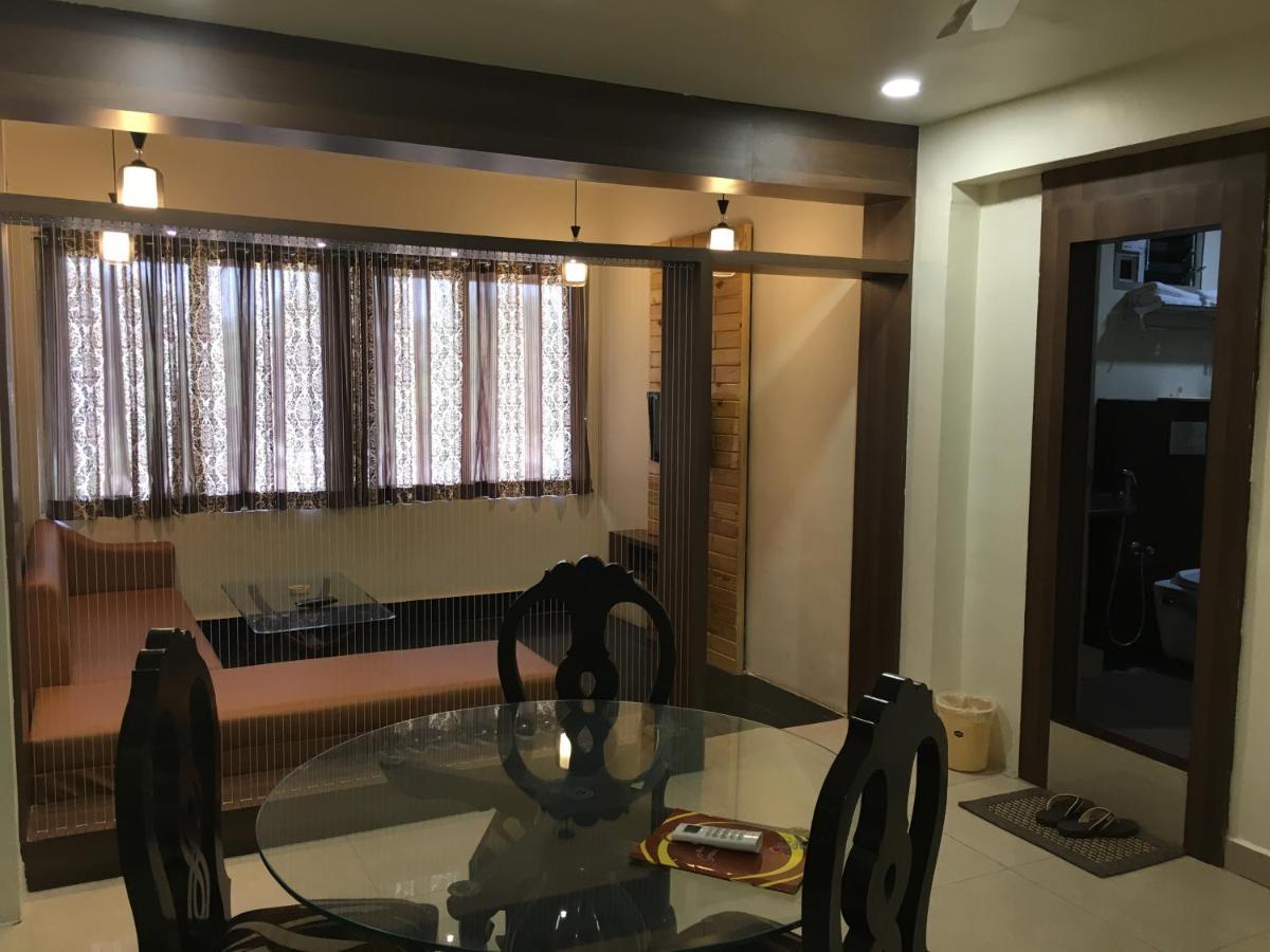 Hotel Grand Arjun Raipur  Bagian luar foto